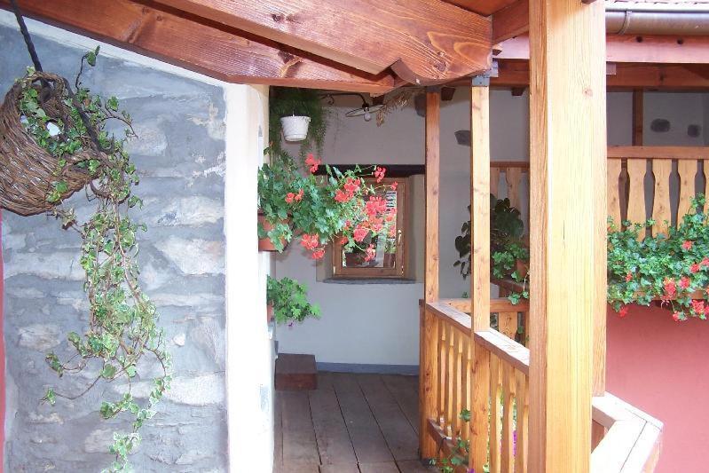 Appartamenti Vacanze E Camere Roccetta Fiorita Петтенаско Экстерьер фото