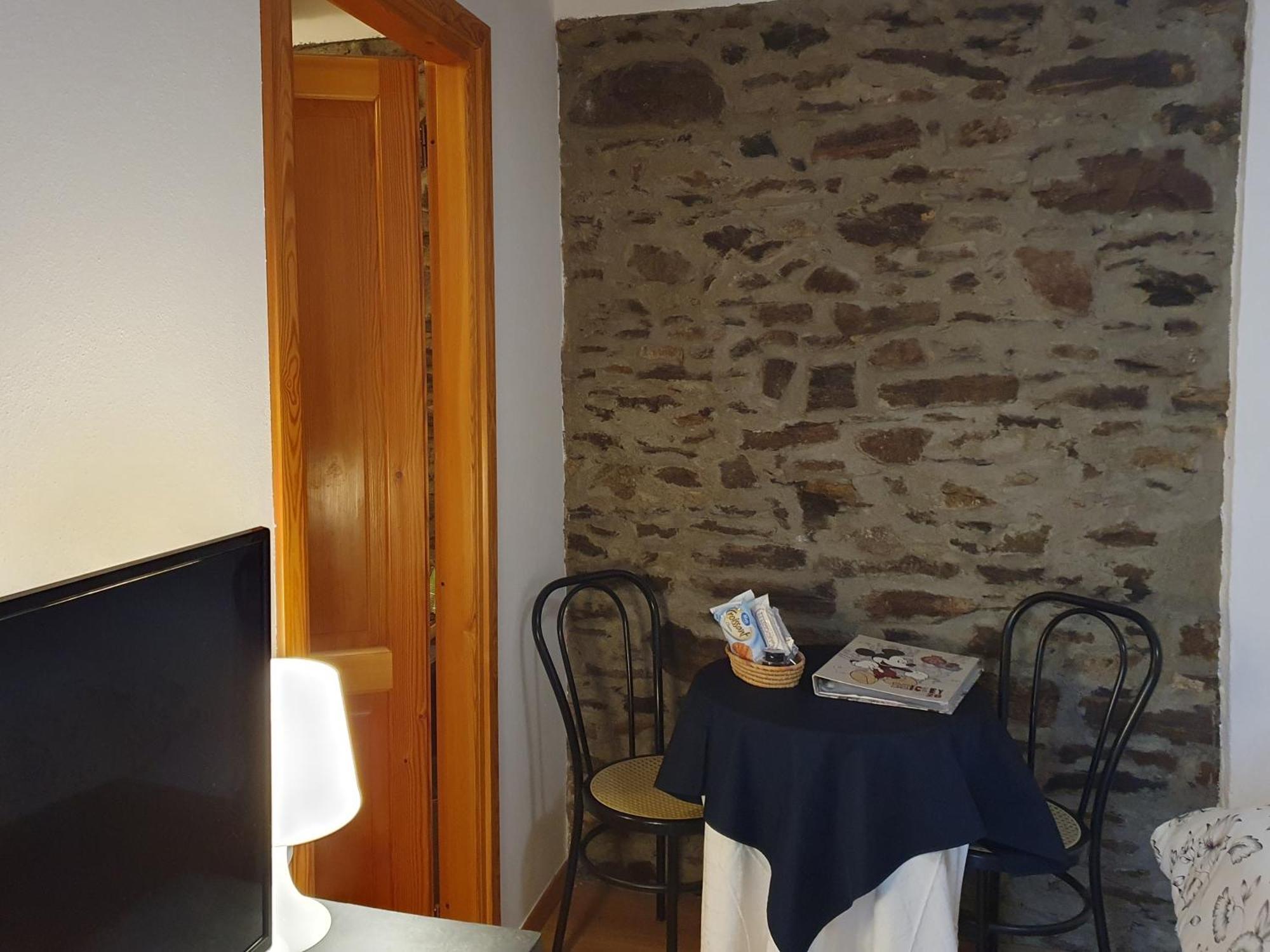 Appartamenti Vacanze E Camere Roccetta Fiorita Петтенаско Номер фото